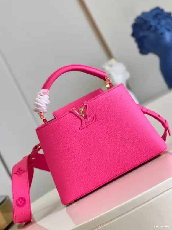 Cheap BB LOUIS VUITTON CAPUCINES 0512